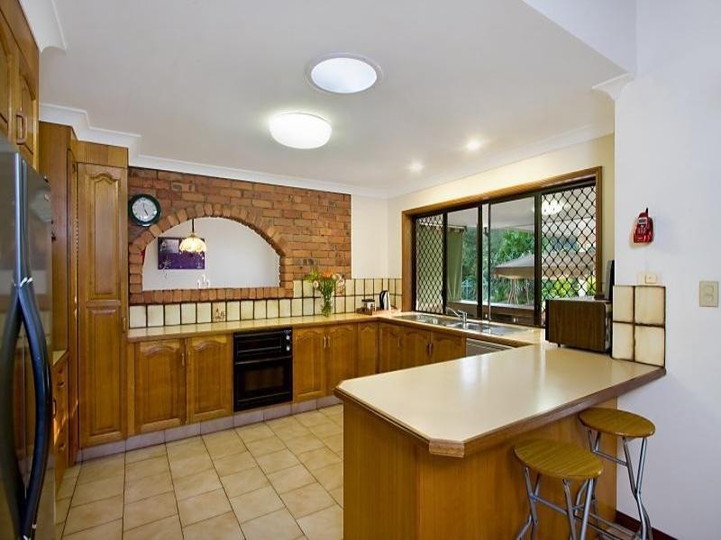 12 Woodland Drive, Reedy Creek QLD 4227