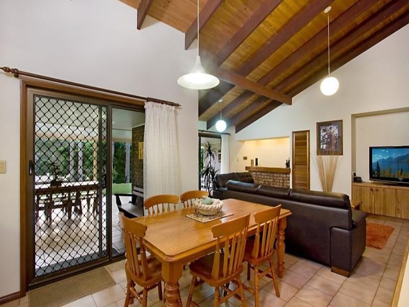 12 Woodland Drive, Reedy Creek QLD 4227