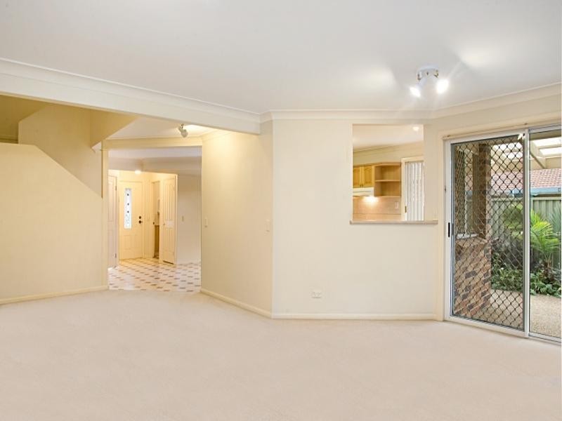 1/46 Tallebudgera Drive, Palm Beach QLD 4221