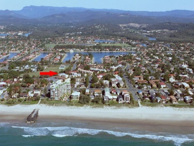 9/6 Brooke Avenue, Palm Beach QLD 4221