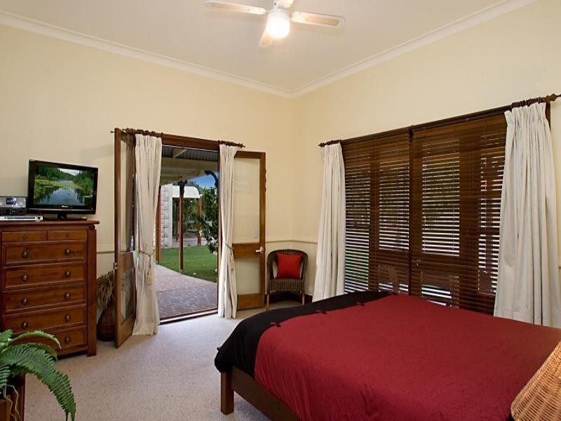 21 Dungogie Drive, Tallebudgera QLD 4228