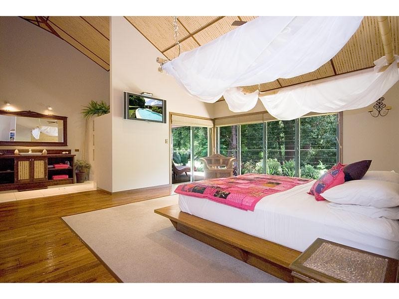 472 Tallebudgera Creek Road, Tallebudgera Valley QLD 4228