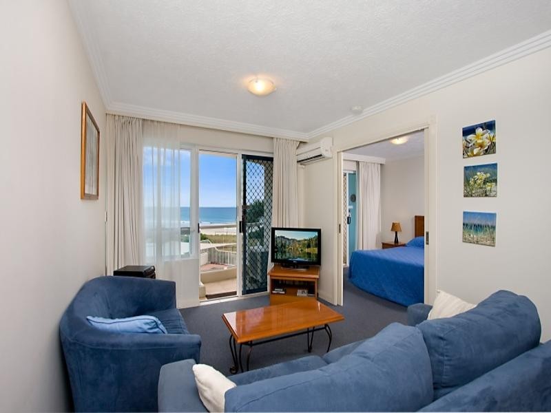 204/1483 Gold Coast Highway, Palm Beach QLD 4221