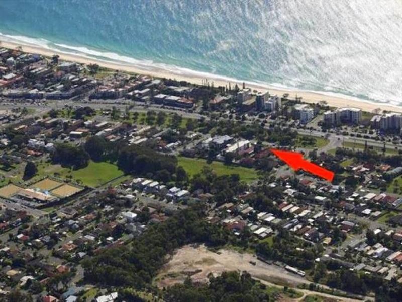 2/454 Coolangatta Road, Tugun QLD 4224