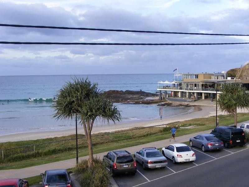 2/760 Pacific Parade, Currumbin QLD 4223