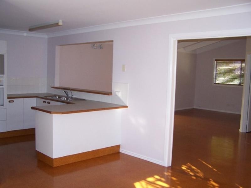 43 Nollamara Drive, Elanora QLD 4221