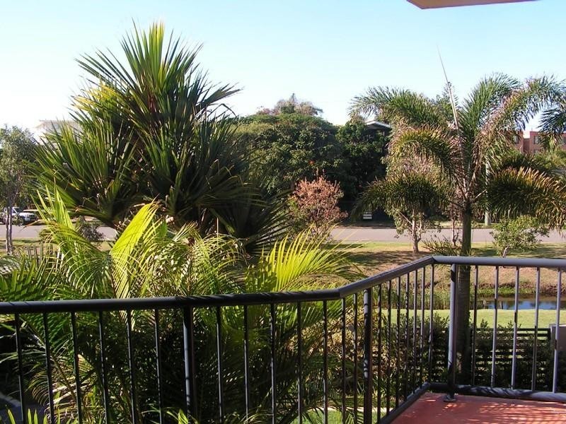 2/13 South Street, Kirra QLD 4225