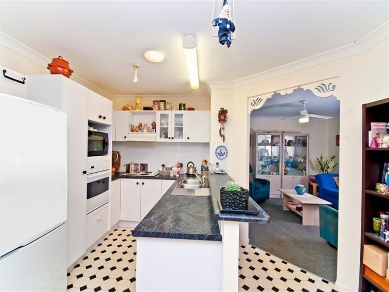 23 Oasis Crescent, Elanora QLD 4221