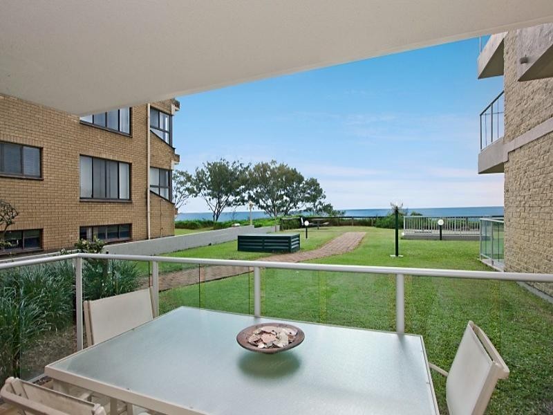 2/373 Golden Four Drive, Tugun QLD 4224