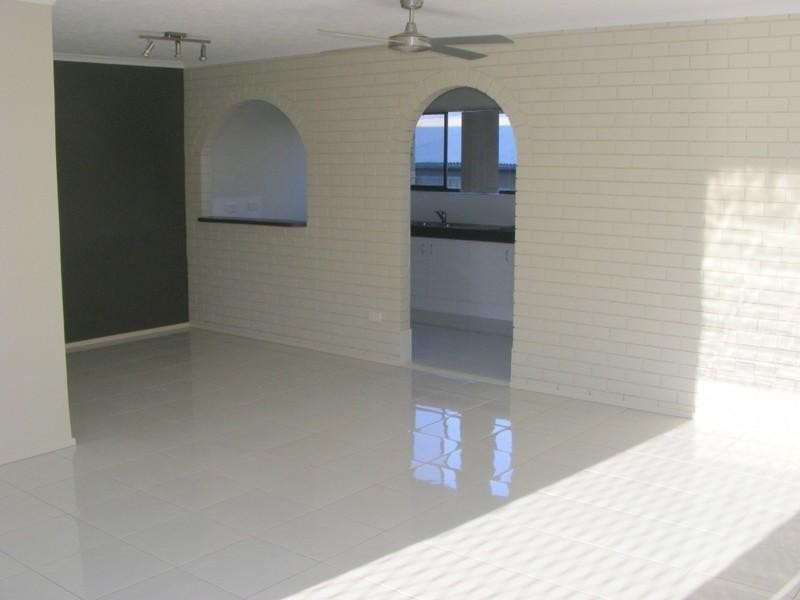 4/69 Golden Four Drive, Bilinga QLD 4225