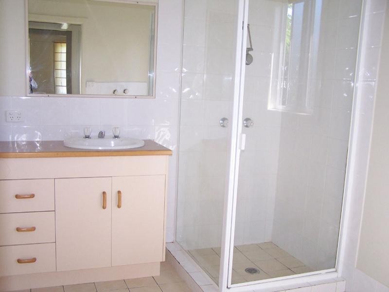 35 Fourth Avenue, Palm Beach QLD 4221