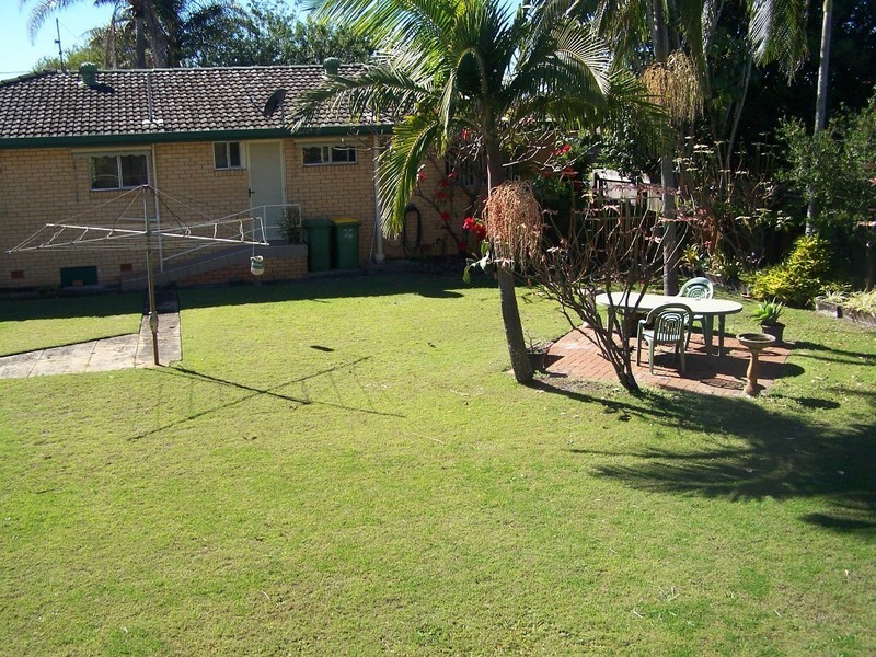 4 Morshead Street, Tugun QLD 4224