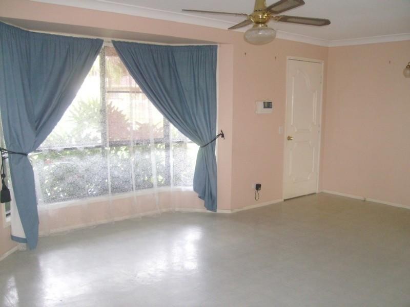 40 Rees Court, Elanora QLD 4221