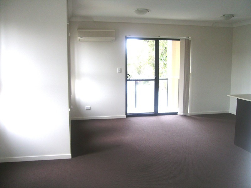 12/111-113 Golden Four Drive, Bilinga QLD 4225