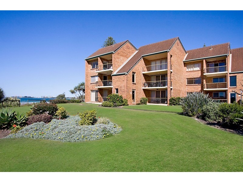 9/363 Golden Four Drive, Tugun QLD 4224
