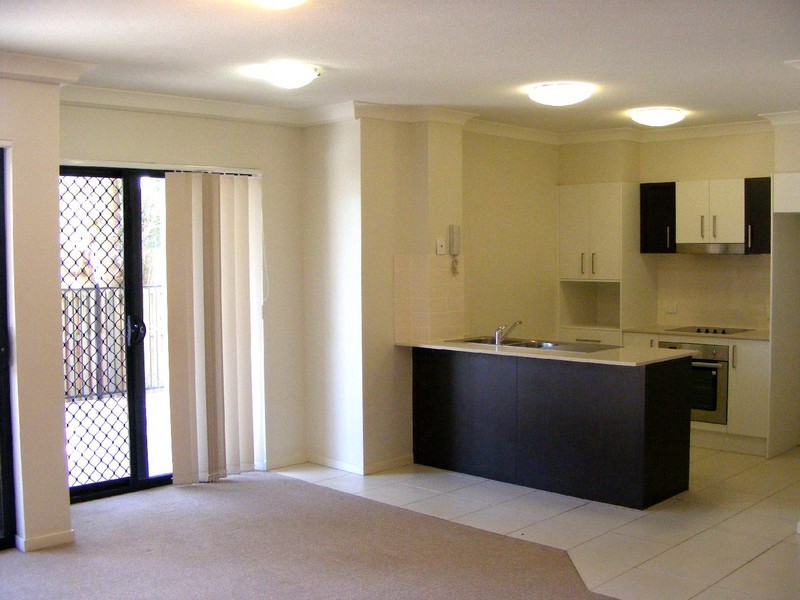 5/111-113 Golden Four Drive, Bilinga QLD 4225