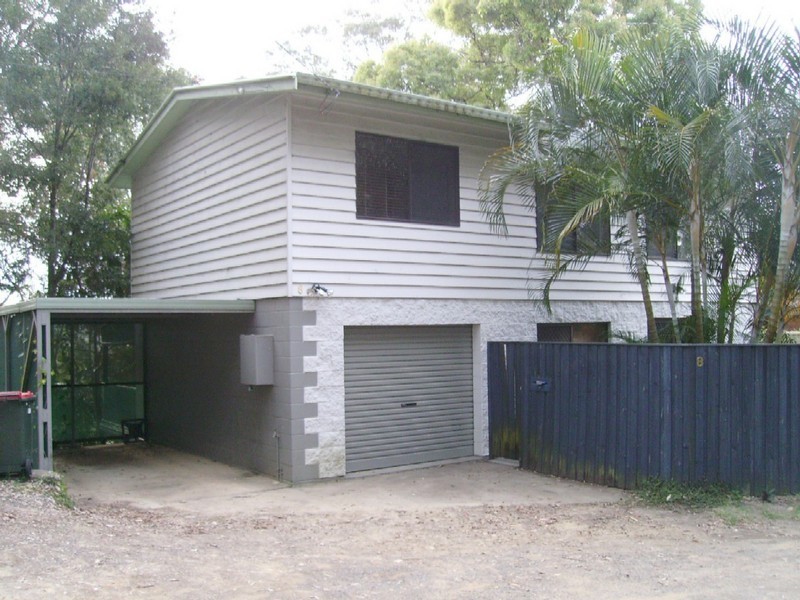 8 Hillcrest Drive, Tweed Heads South NSW 2486