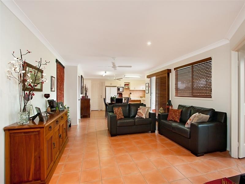 Bilinga QLD 4225