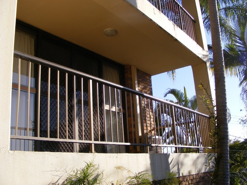 1/9 Weeumba Street, Currumbin QLD 4223