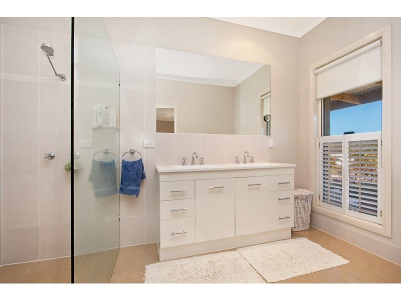 36 Samuel Drive, Tallebudgera QLD 4228