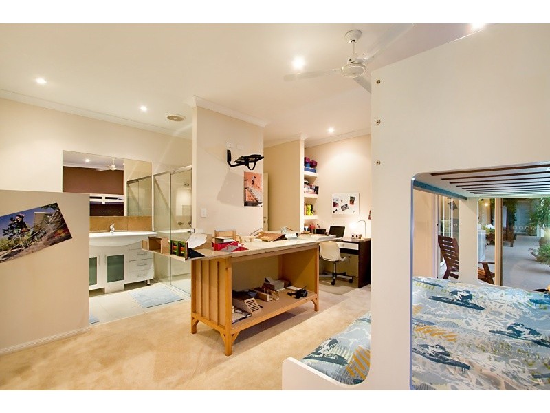 36 Samuel Drive, Tallebudgera QLD 4228