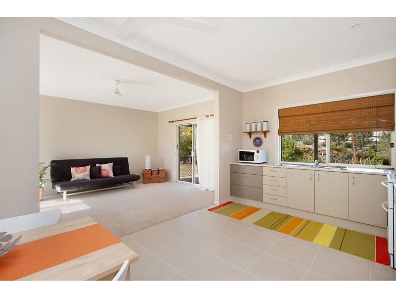 36 Samuel Drive, Tallebudgera QLD 4228