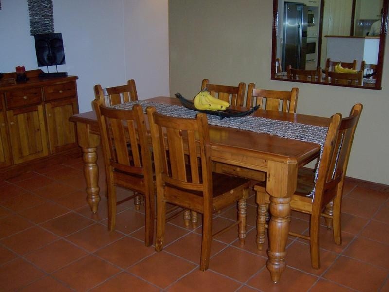 2/4 Ripoll Court, Reedy Creek QLD 4227