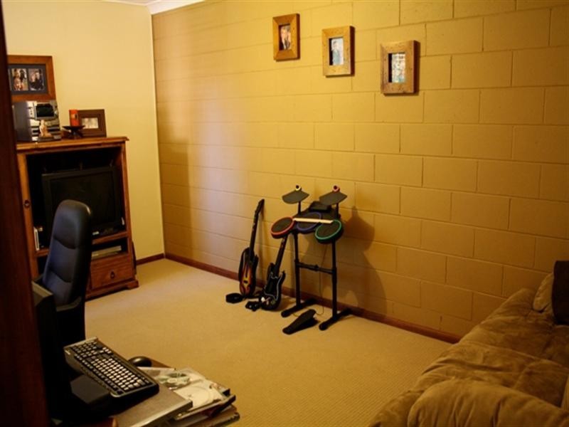 2/4 Ripoll Court, Reedy Creek QLD 4227