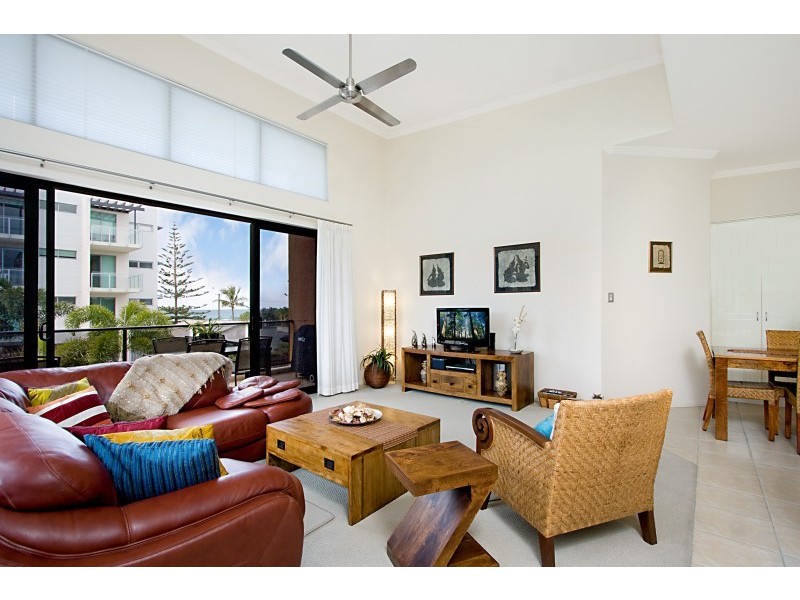 6/3 Johnston Street, Bilinga QLD 4225