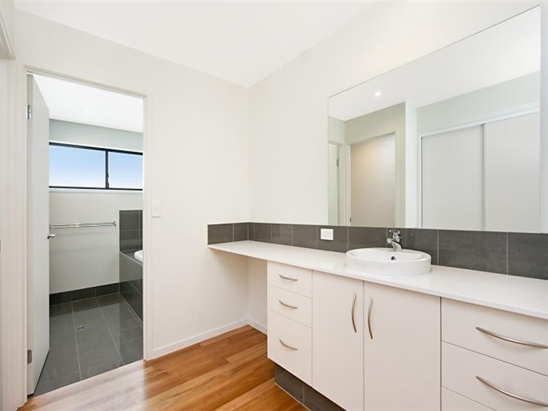 5 Stockyard Court, Tallebudgera QLD 4228