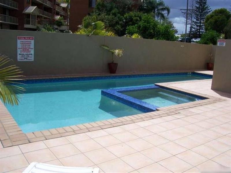 9/4 Mawarra Street, Palm Beach QLD 4221