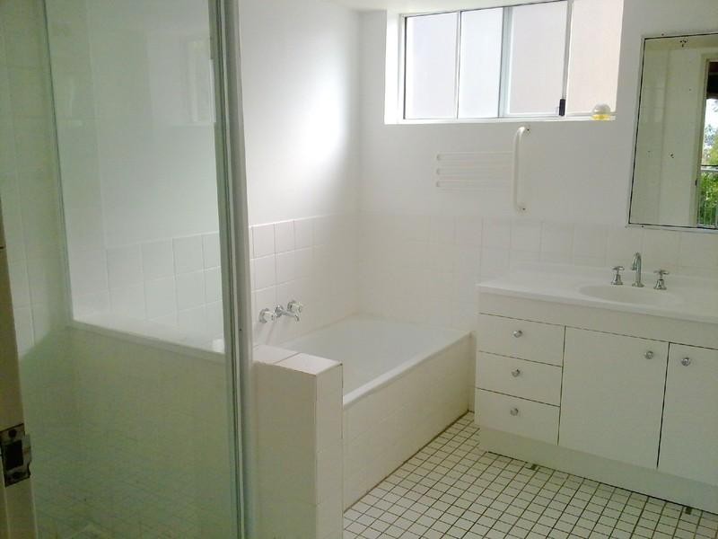 19/32 Alinjarra Drive, Tugun QLD 4224