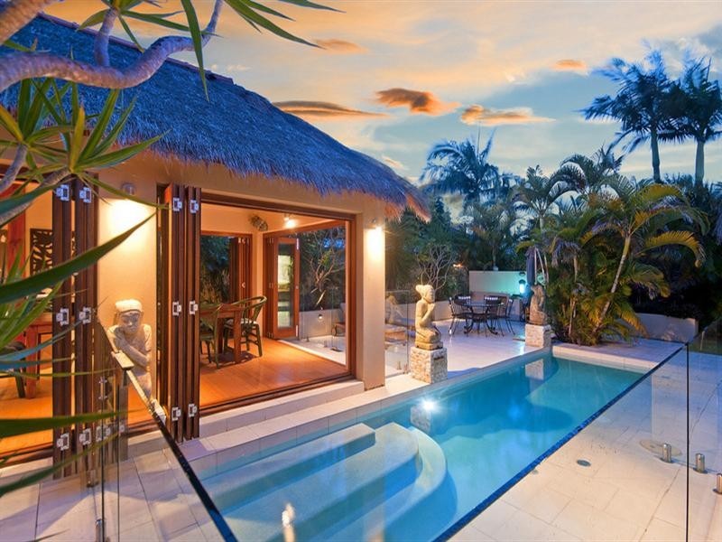 12 Linum Street, Palm Beach QLD 4221