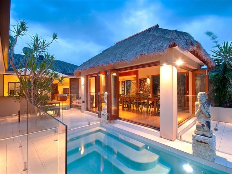 12 Linum Street, Palm Beach QLD 4221