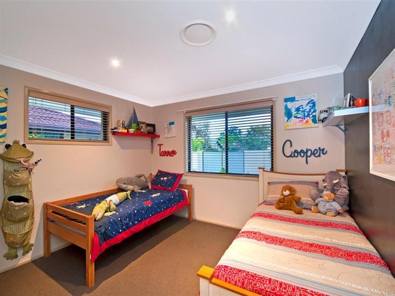 12 Linum Street, Palm Beach QLD 4221