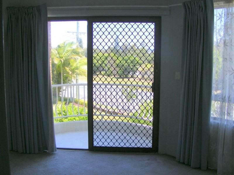 8/153 Golden Four Drive, Bilinga QLD 4225