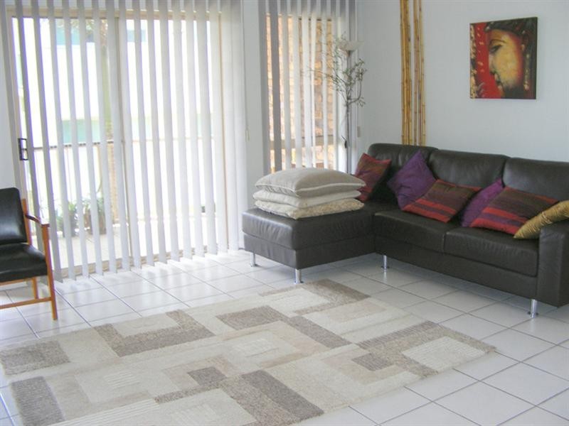 7/17 South Street, Kirra QLD 4225