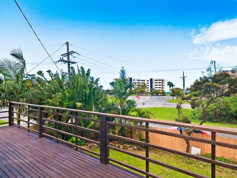 446 Coolangatta Road, Tugun QLD 4224