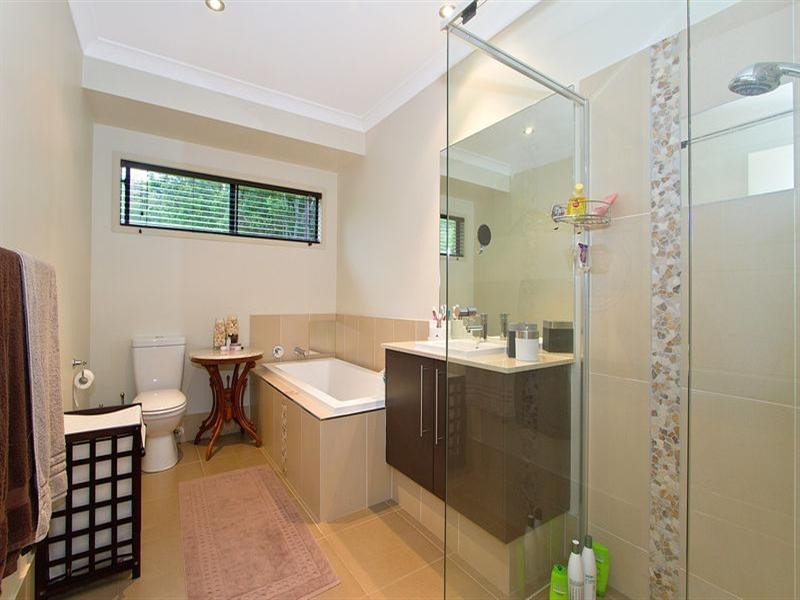 7 Mary Bale Drive, Tallebudgera QLD 4228