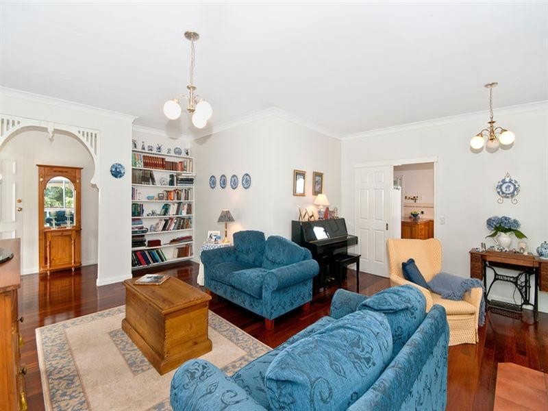 35 Valley Drive, Tallebudgera QLD 4228