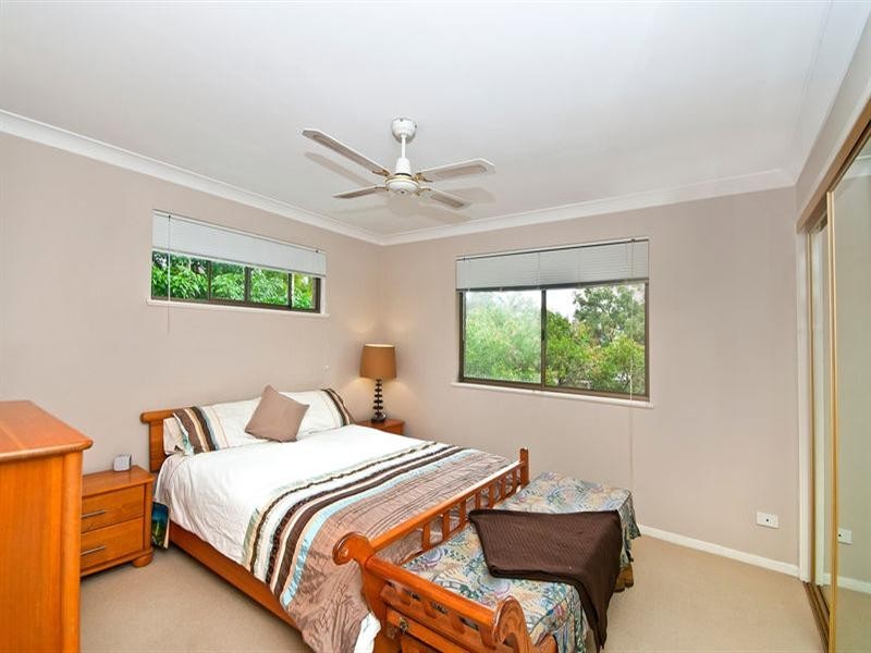 16 Aethalia Street, Currumbin Waters QLD 4223