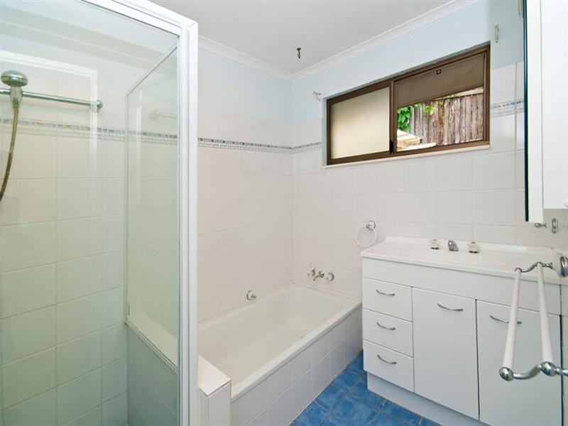 16 Aethalia Street, Currumbin Waters QLD 4223