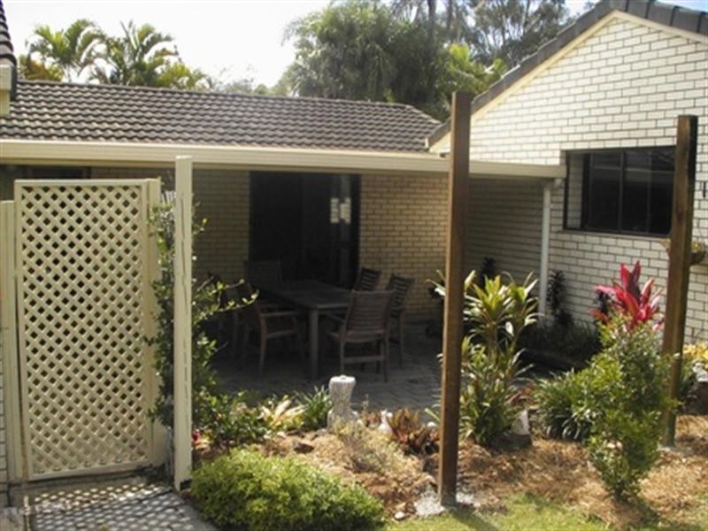 90 Ware Drive, Currumbin Waters QLD 4223