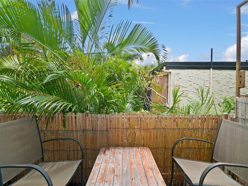 9/41 Tallebudgera Drive, Palm Beach QLD 4221