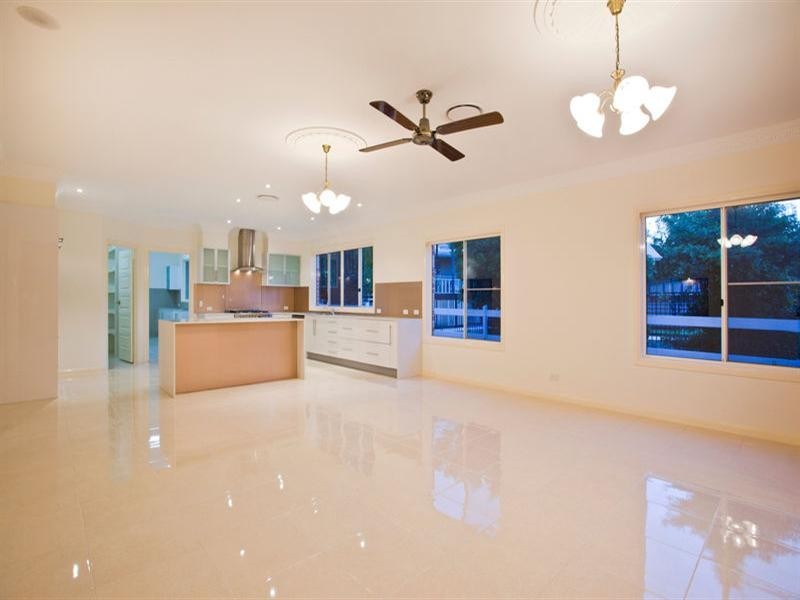 45 Dungogie Drive, Tallebudgera QLD 4228