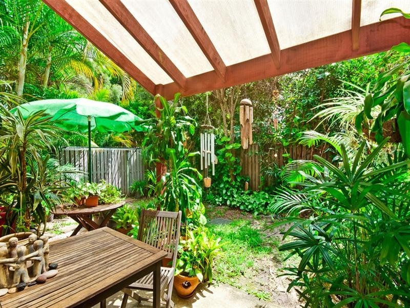 2/9 Kingia Court, Burleigh Heads QLD 4220