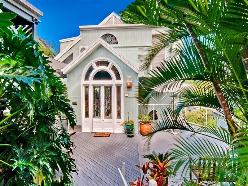 67 Crest Drive, Currumbin QLD 4223