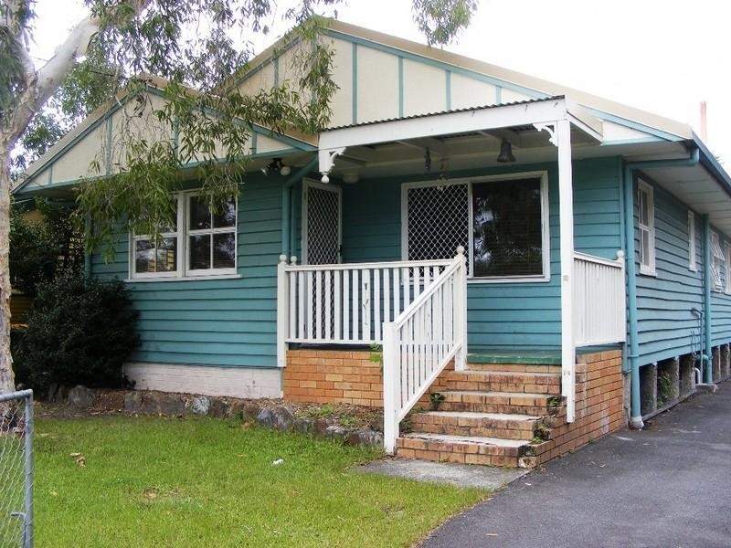 100 Palm Beach Avenue, Palm Beach QLD 4221