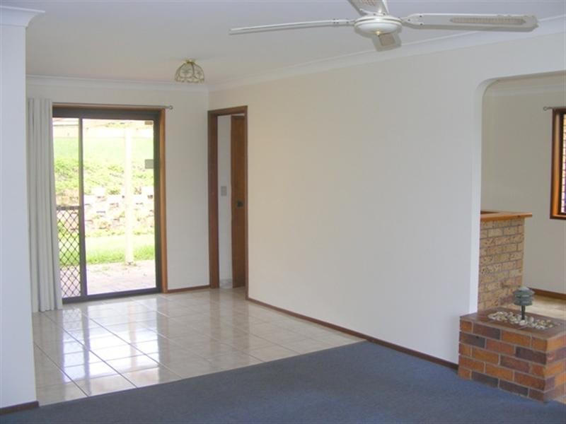 81 Saffron Street, Elanora QLD 4221