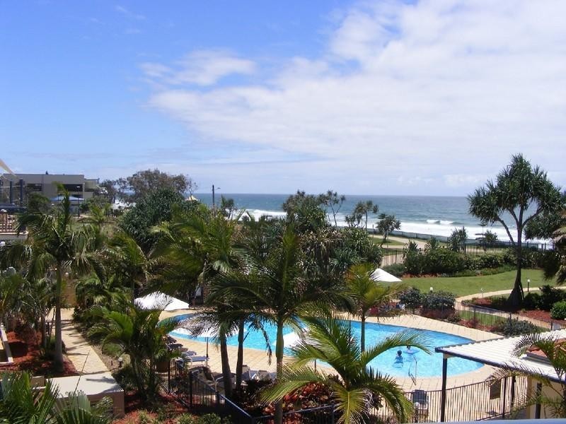 65/437 Golden Four Drive, Tugun QLD 4224